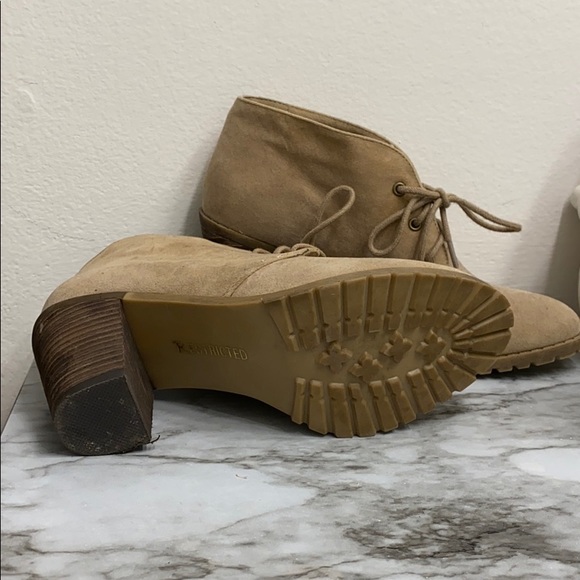 Restricted: booties - Picture 3 of 3